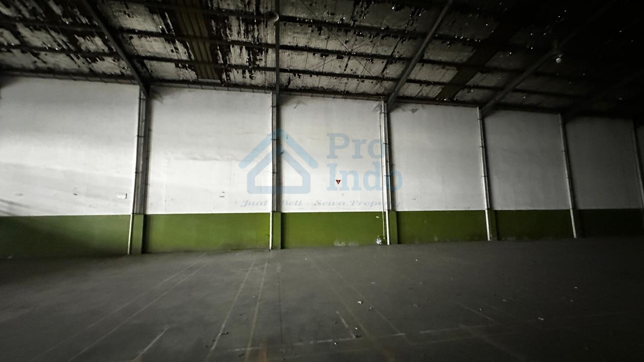 Disewakan gudang luas 1.500m2 di Dalam Kawasan Industri MM2100