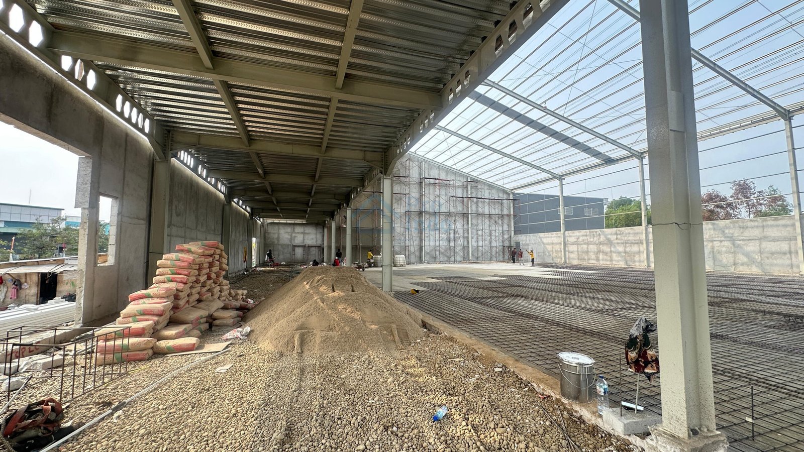 Disewakan Gudang Baru luas 2.400m2 di dalam kawasan Industri Deltasilicon